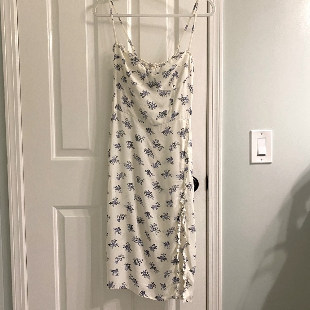 NWOT Reformation Posie dress - Picture 2 of 8